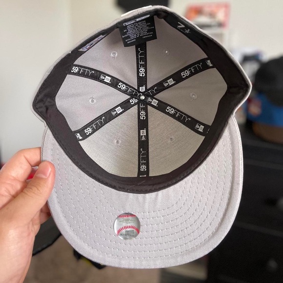 Los Angeles Dodgers fitted 7 1/8 - Picture 2 of 4